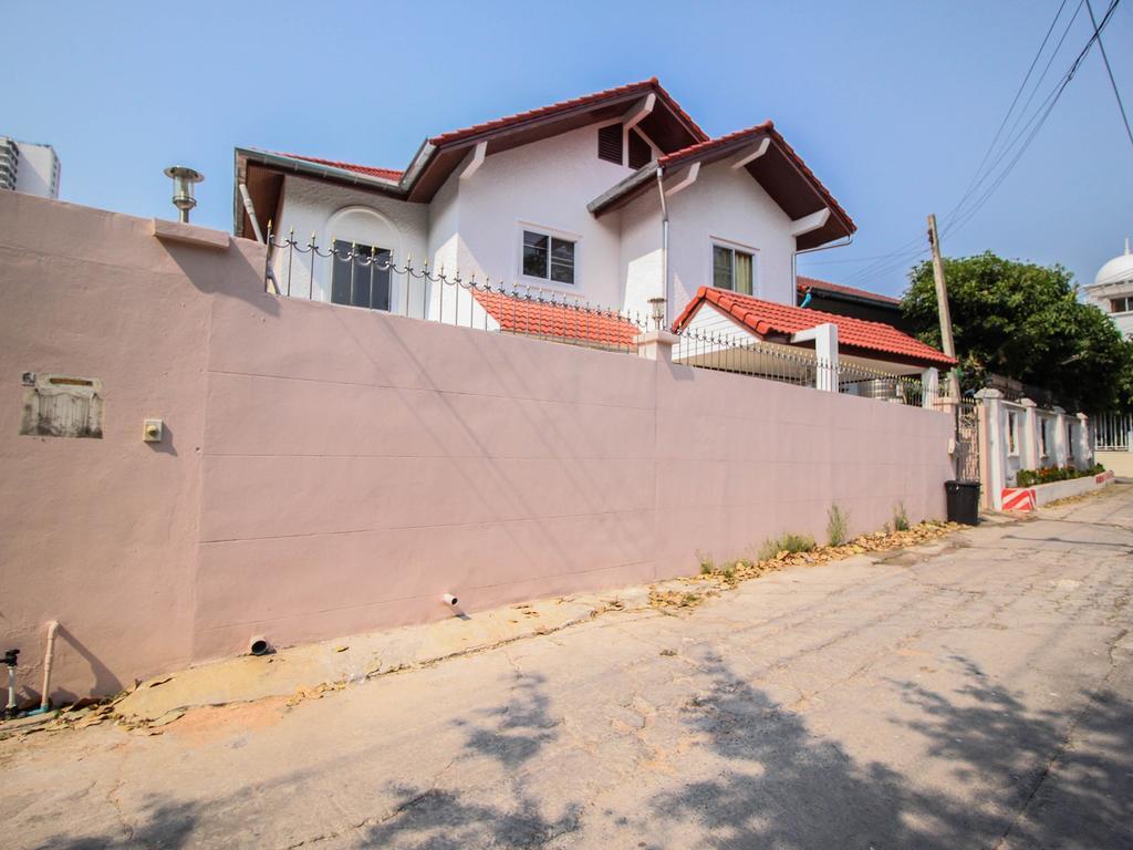 Naklua Pool Villa By Pattaya Sunny Rentals Eksteriør bilde